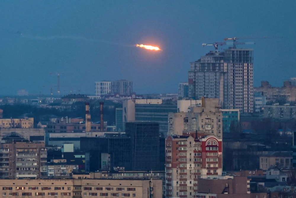 падіння ракети на будинок