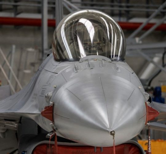 F-16