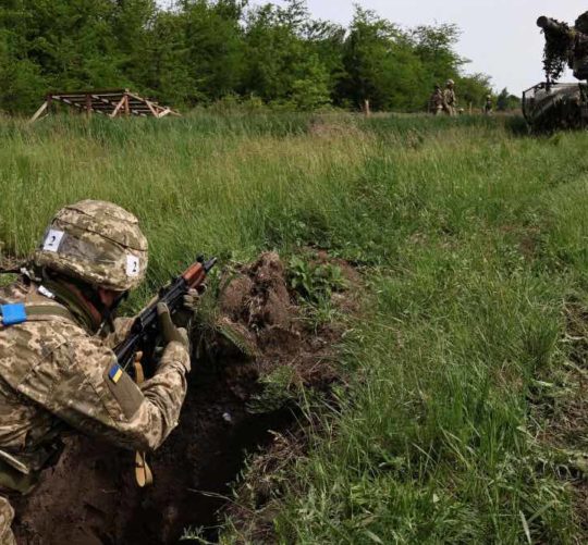 Фото REUTERS Андрій Андрієнко Прес-служба 65-ї окремої механізованої бригади ЗСУ
