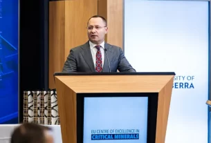 Посол Василь Мірошниченко виступив на заході Канберрського університету в Національному прес-клубі в понеділок увечері щодо того, що стоїть на кону в цьому конфлікті