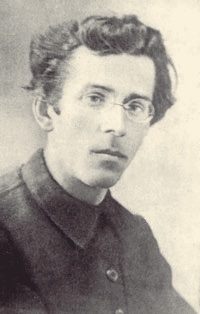 Павло Тичина
