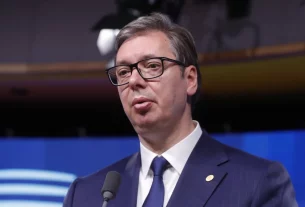 Президент Сербії зустрівся із Зеленським в Україні та запропонував допомогу
