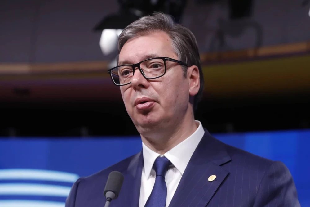 Президент Сербії зустрівся із Зеленським в Україні та запропонував допомогу