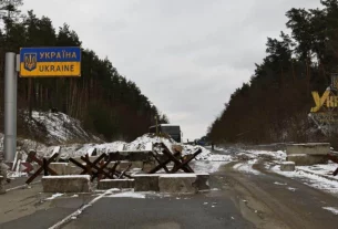 The Guardian: Троє солдатів загинули в результаті нападу Росії на тренувальний табір в Україні