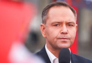 кароль навроцкий новий президент польщі