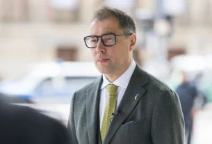 Посол Украины Алексей Макеев отвергает территориальные уступки своей страны