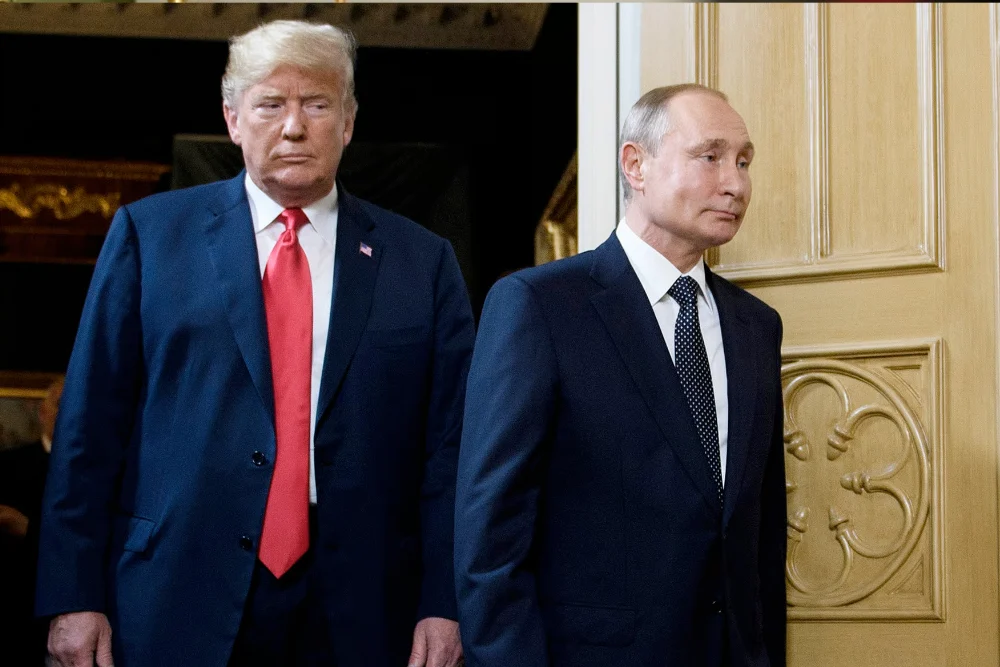 дональд трамп йде за володимиром путіним