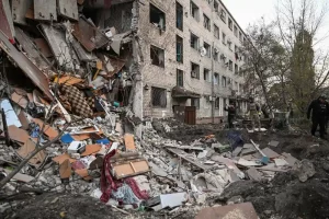 Україна обмежує постачання електроенергії після атаки на енергетичні об'єкти