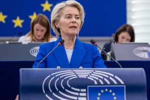 Фон дер Ляєн: У повітряному просторі над Європою почало відбуватися щось «нове і небезпечне»