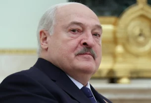 Лукашенко відповідає Заходу за гібридну війну "колючим дротом"