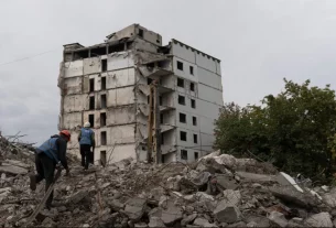 Україна намагається знайти домівки для мільйонів біженців