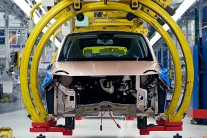 У Європі забагато автозаводів. Китайська експансія поглиблює кризу