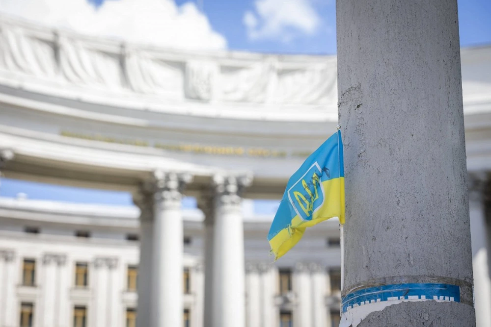 Падіння загальної військової підтримки України