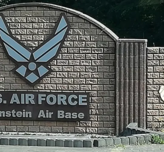 Україна сподівається на подальшу допомогу, Рамштайн база США