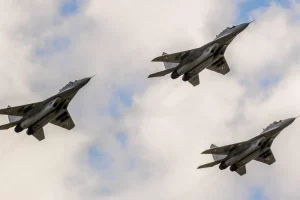 Російські провокації в НАТО викликають занепокоєння серед поляків. Результати нового опитування