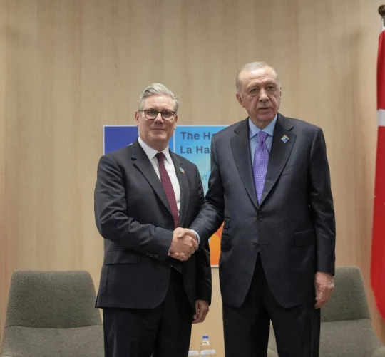 Туреччина підписала угоду про купівлю 20 літаків Eurofighter у Великої Британії