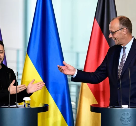 Російські валютні резерви на допомогу Україні