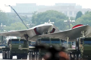 Китай готується до війни майбутнього, мозком має стати DeepSeek