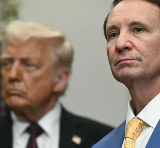 Джефф Лендрі, губернатор Луїзіани, був призначений спеціальним посланником Сполучених Штатів у Гренландії