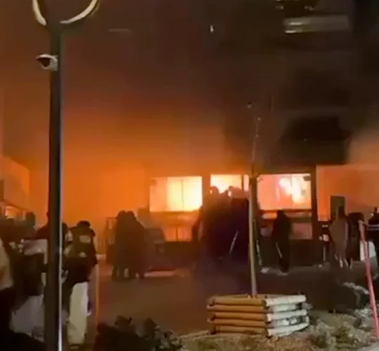 Швейцарія: пожежа у барі "Le Constellation" на гірськолижному курорті Кран-Монтана