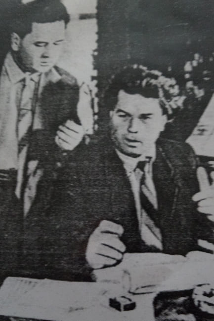 Брати Майбороди за роботою