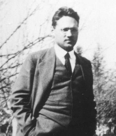 В. Симиренко