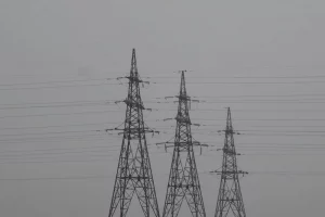 високовольтні проводи