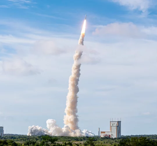 Ракета Ariane 5 запускає в космос європейський супутник Intelsat