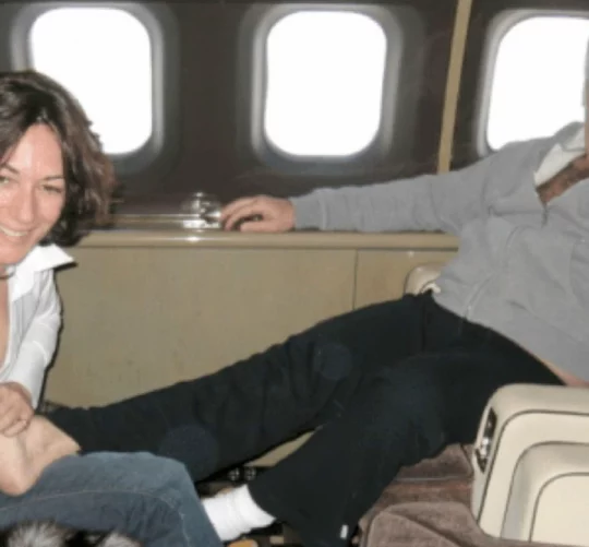 Джеффрі Епштейн з Гіслейн Максвелл