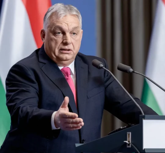 Віктор Орбан стверджує, що Україна повільно просуває ремонт нафтопроводу «Дружба»