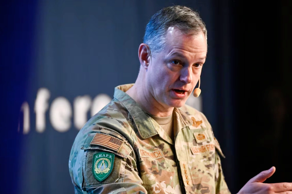 Алексус Г. Грінкевич, Верховний головнокомандувач Об'єднаних збройних сил НАТО в Європі