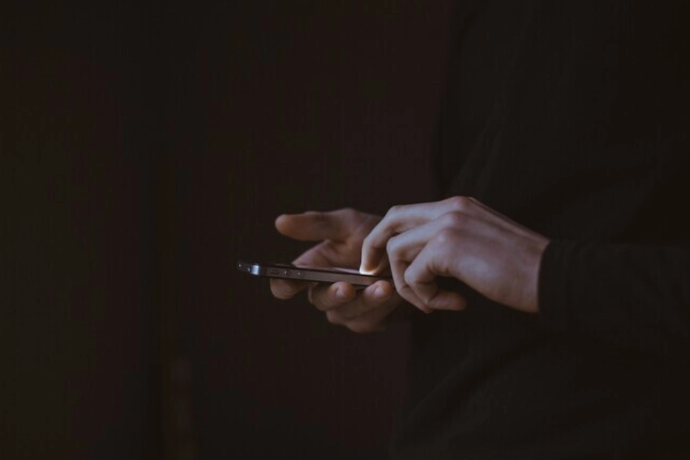 психологічна залежність від телефону