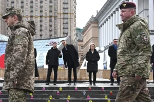 Президент України Володимир Зеленський у вівторок зустрівся з європейськими лідерами у Києві
