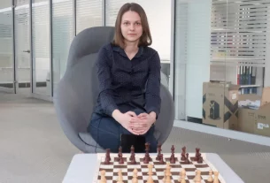 Українська шахова гросмейстерка Анна Музичук під час інтерв’ю у Львові, Україна, 26 грудня 2017 року.