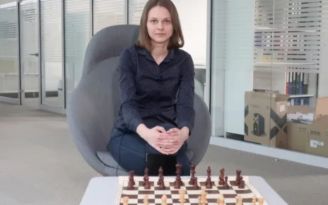 Українська шахова гросмейстерка Анна Музичук під час інтерв’ю у Львові, Україна, 26 грудня 2017 року.