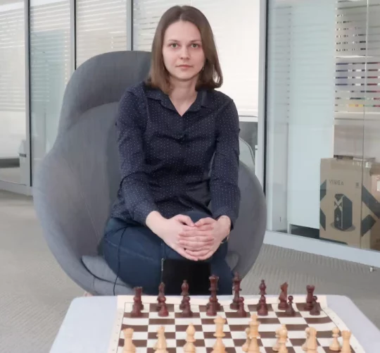 Українська шахова гросмейстерка Анна Музичук під час інтерв’ю у Львові, Україна, 26 грудня 2017 року.