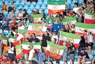 іранські вболівальники на матчі своєї команди