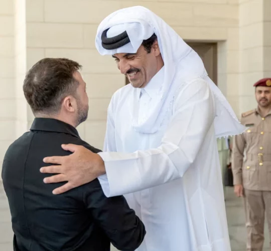 Емір Катару шейх Тамім бін Хамад Аль Тані зустрічається з Президентом України Володимиром Зеленським у Досі, Катар, 28 березня 2026 року