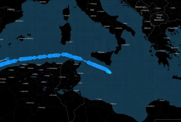 Згідно з даними відстеження суден, судно Arctic Metagaz перебувало в Середземному морі, перш ніж його було атаковано
