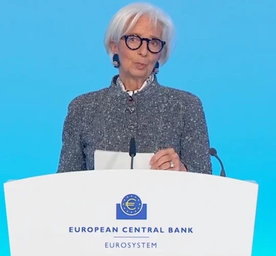 Президент ЄЦБ Крістін Лагард заявляє, що ризики для перспектив зростання єврозони «схиляються вниз», посилаючись на зростаючу невизначеність на тлі війни між США та Ізраїлем з Іраном
