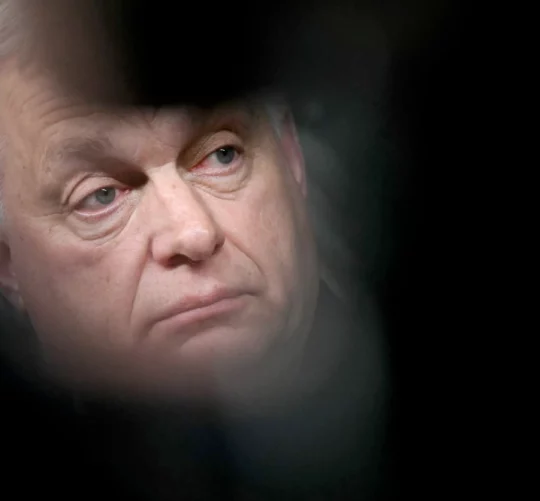 Прем'єр-міністр Угорщини Віктор Орбан виступає на пресконференції в штаб-квартирі ЄС у Брюсселі 19 березня 2026 року