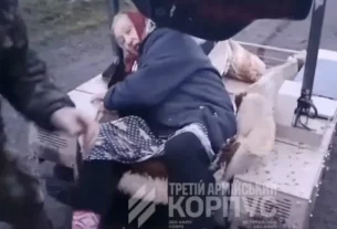 врятування пенсіонерки зі зруйнованого села поблизу Лиману