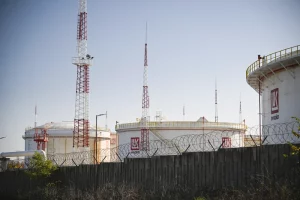 нафтові сховища