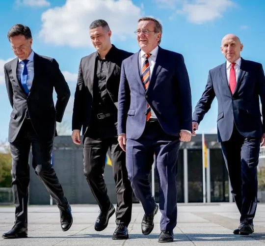 У середу в Берліні генеральний секретар НАТО Марк Рютте зустрівся з міністрами оборони України, Німеччини та Великої Британії