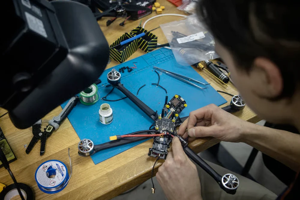 Багато іноземних виробників робототехніки вже виходять на український ринок, прагнучи партнерства з місцевими компаніями