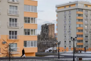 Нові будинки побудовані у місті Маріуполь под час окупації Росією