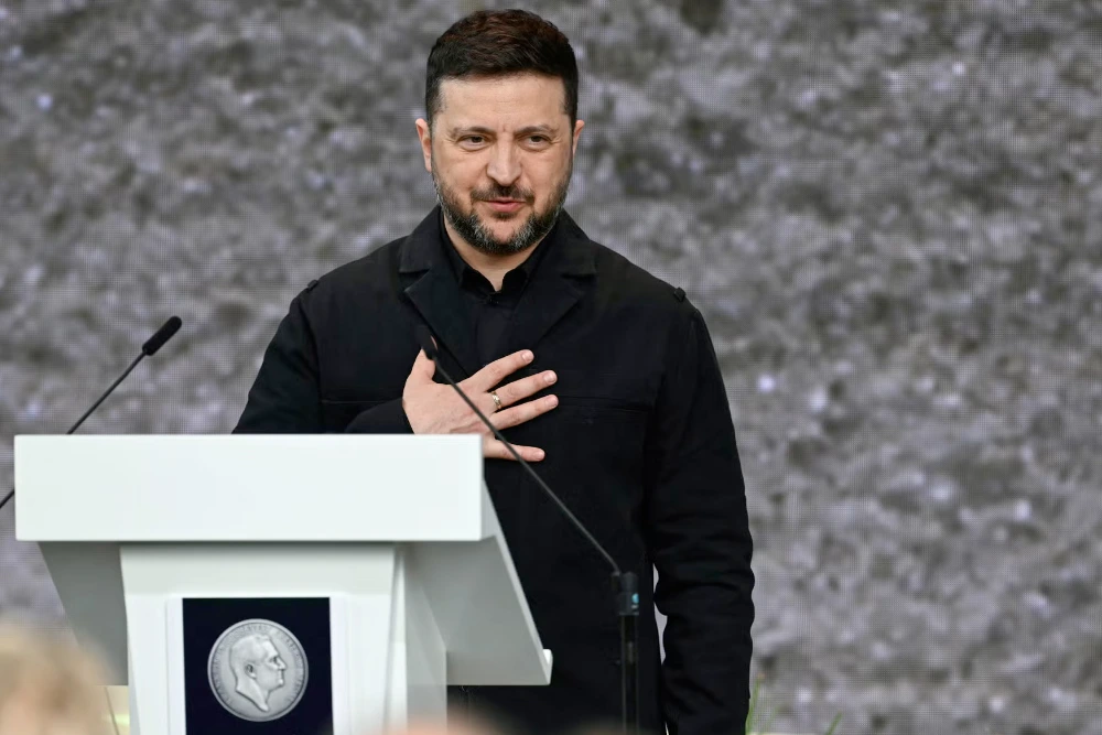 Володимир Зеленський під час нагородження американською премією Рузвельта