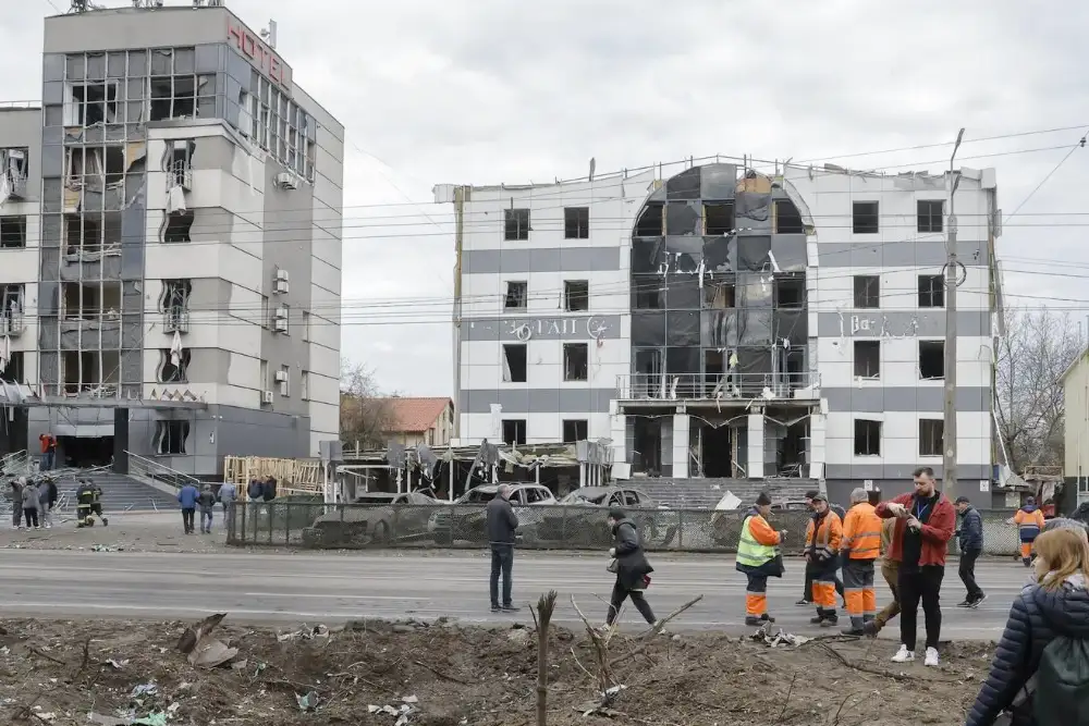 Руйнування після російського нападу на Київ