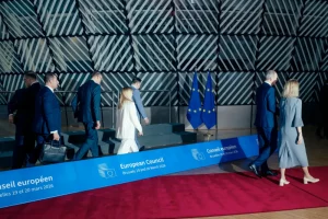 завершення конференції єс