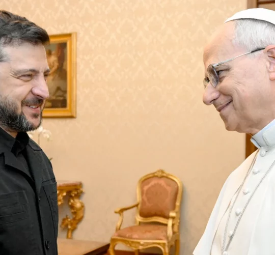 Володимир Зеленський та Папа Римський Лев
